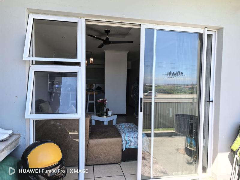 2 Bedroom Property for Sale in Heiderand Western Cape